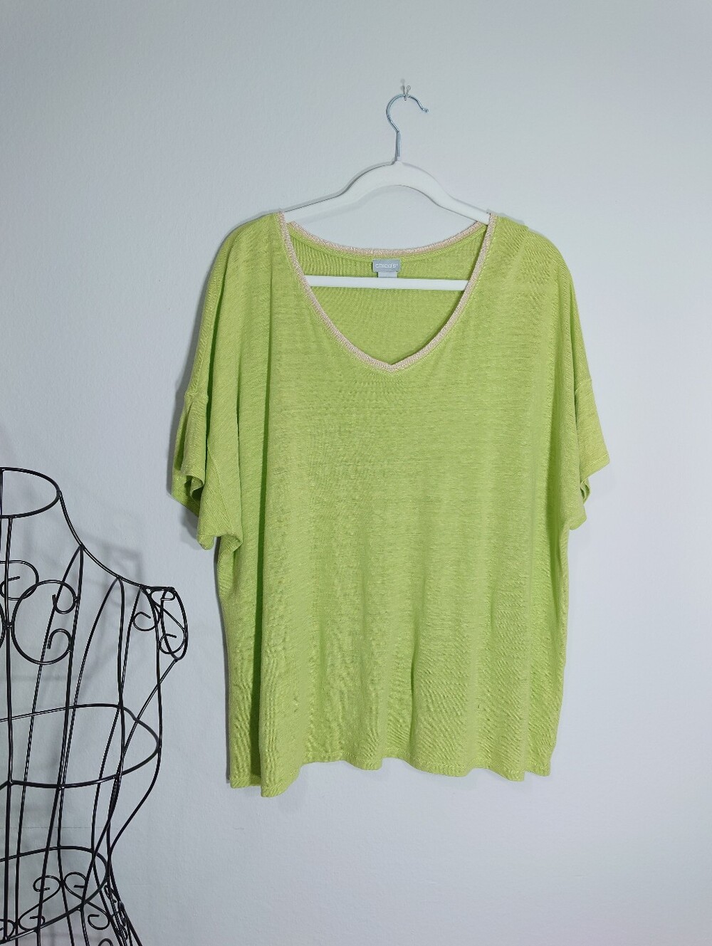 Chico’s 100% Linen Lime Green Relaxed Fit Top Size 3,  XL